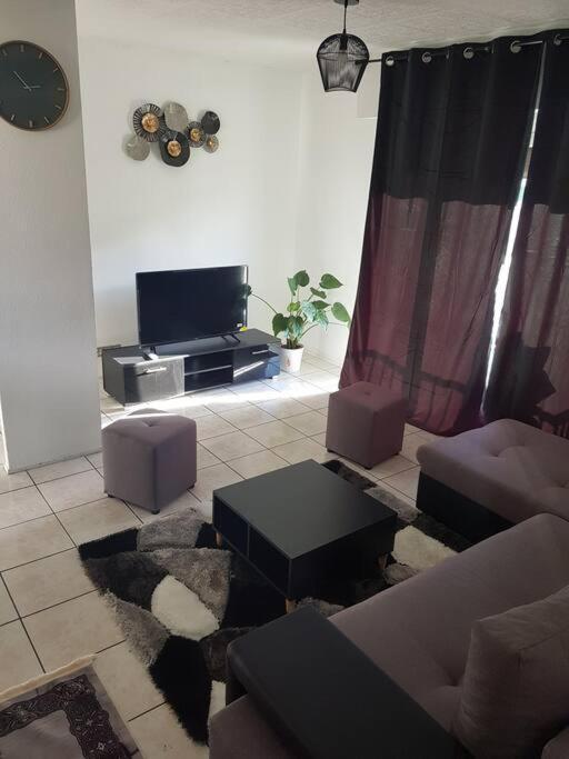 Superbe Appartement En Residence Prive Avec Un Parking Prive Scionzier Екстер'єр фото